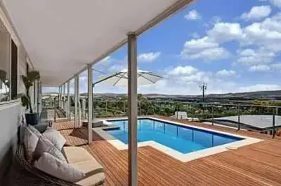 Lifestyle Sloping